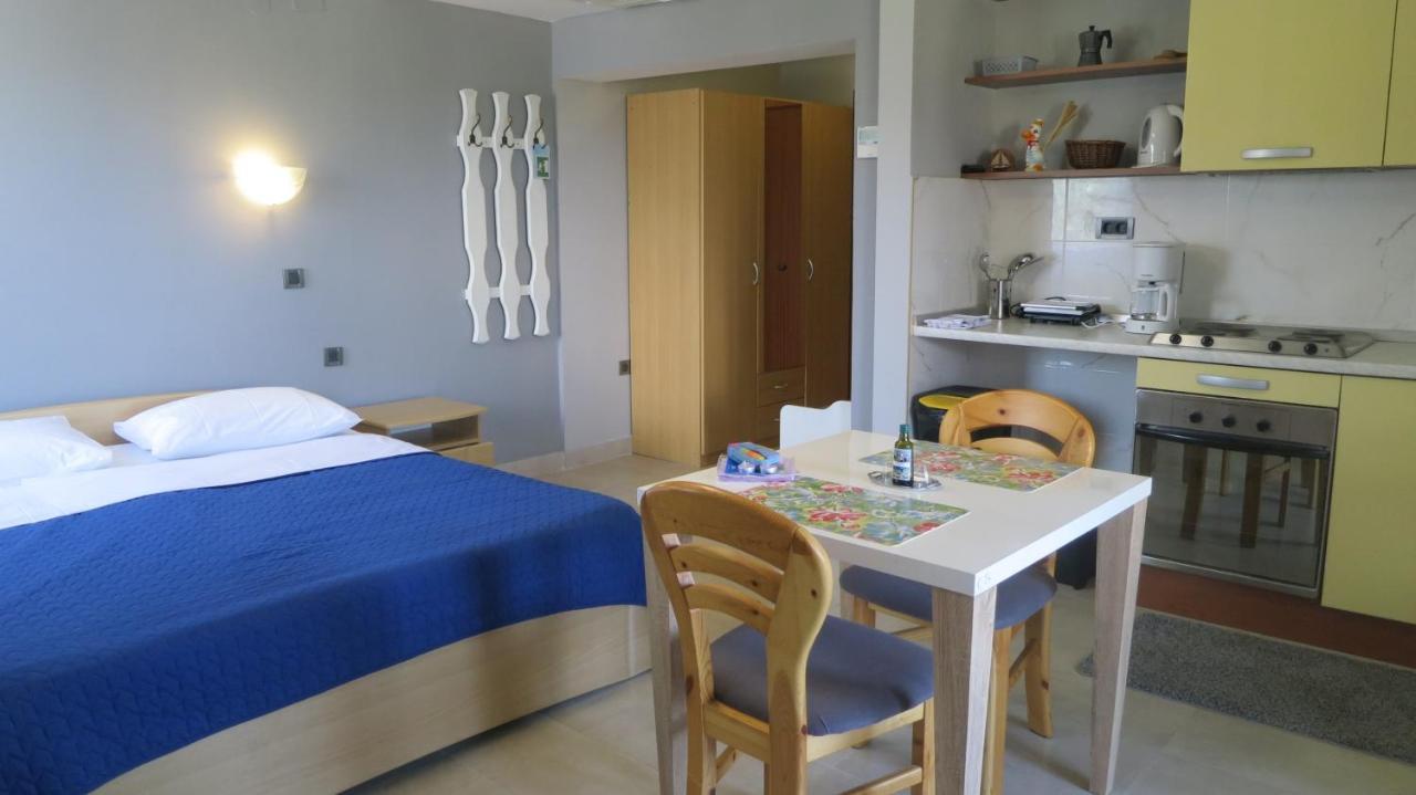 Studio Apartment Branka Malinska Pokój zdjęcie